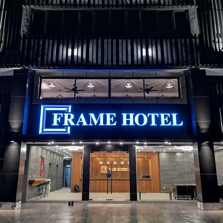 Frame Hotel George Town Exterior photo