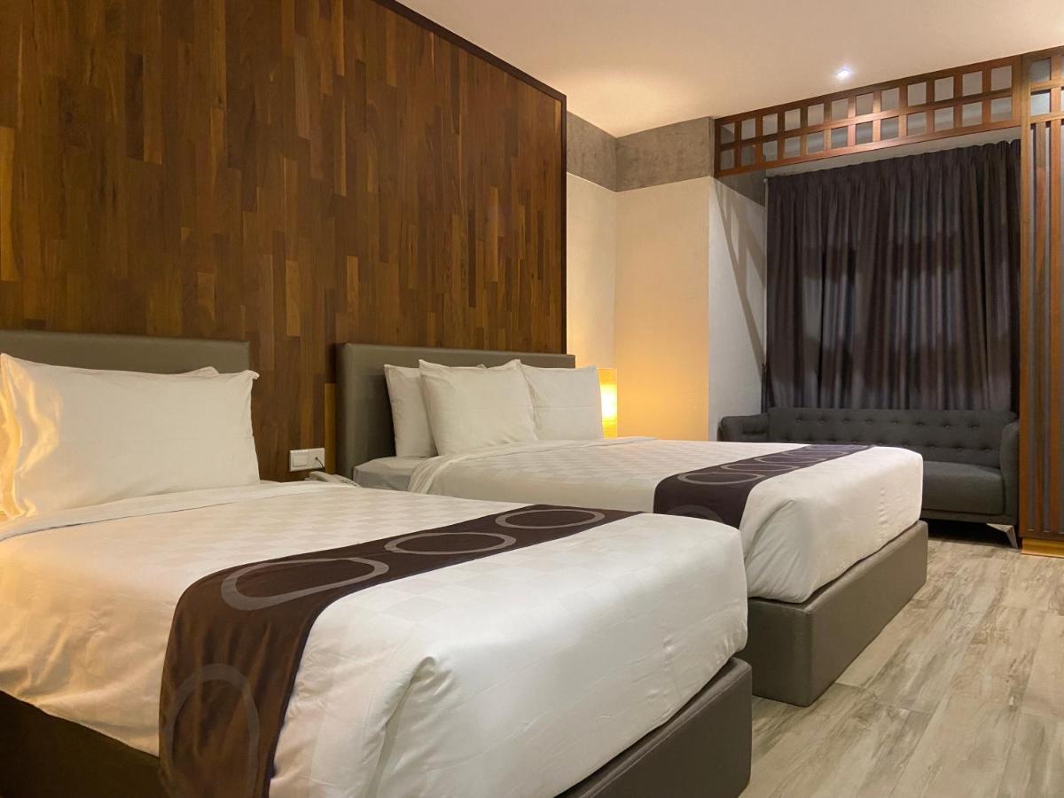 Frame Hotel George Town Exterior photo