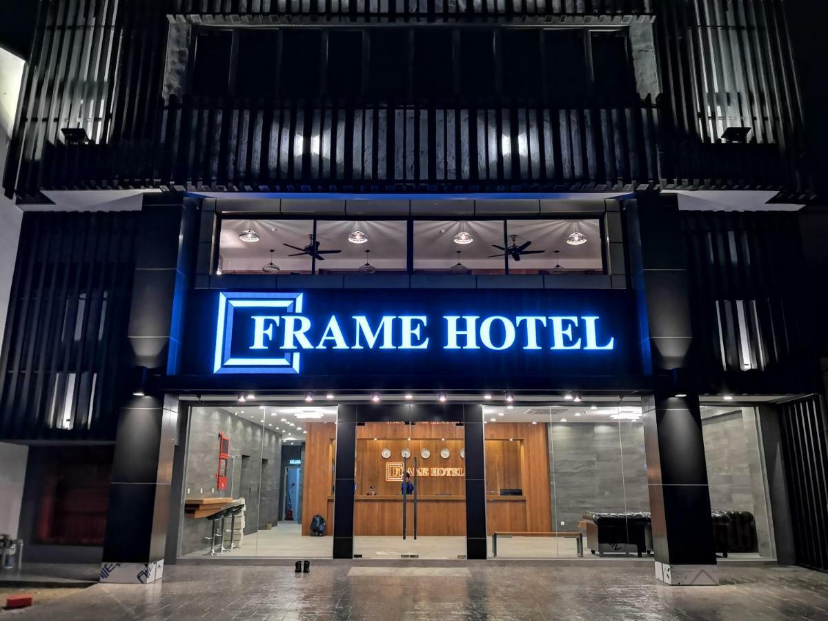 Frame Hotel George Town Exterior photo