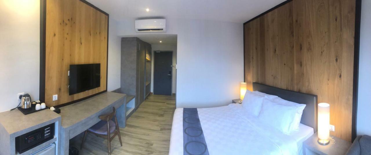 Frame Hotel George Town Exterior photo