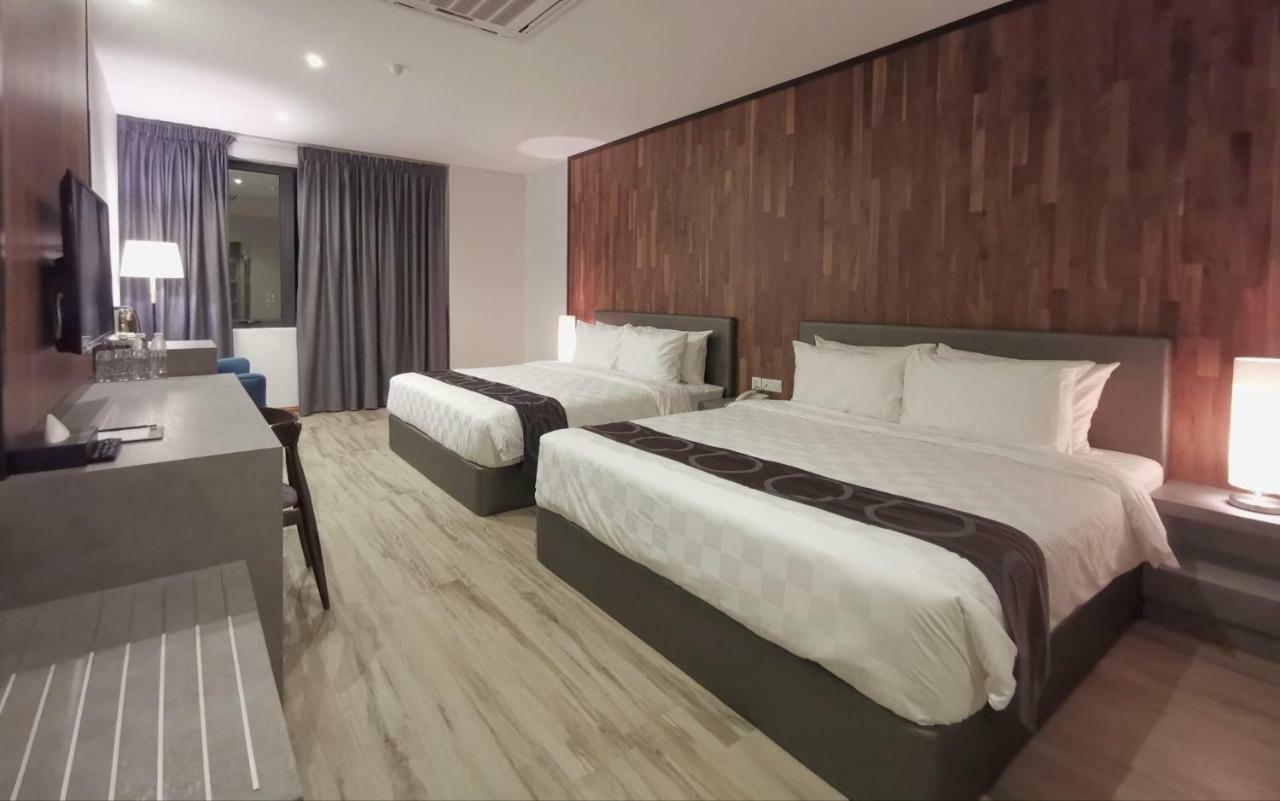 Frame Hotel George Town Exterior photo